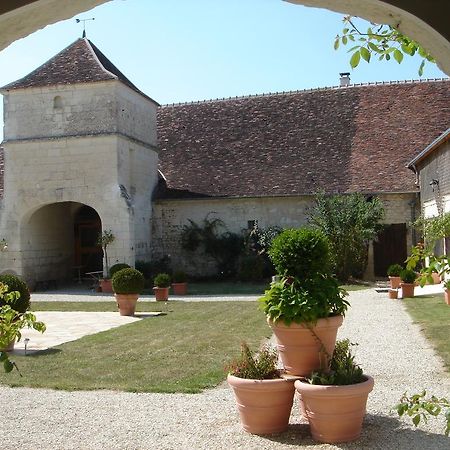 Manoir De La Rousselliere Aparthotel Лош Екстериор снимка