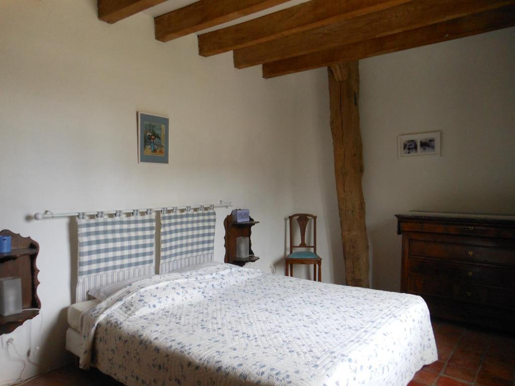 Manoir De La Rousselliere Aparthotel Лош Стая снимка