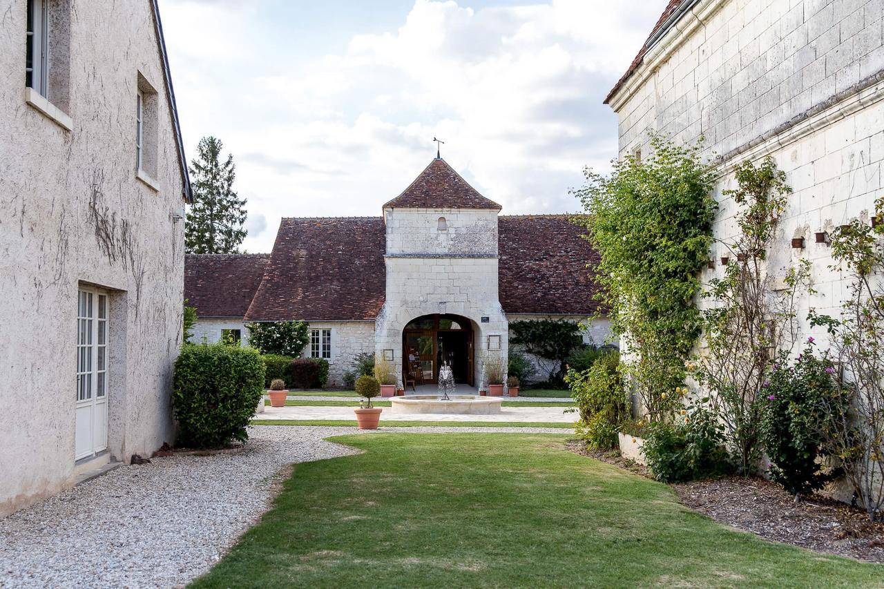 Manoir De La Rousselliere Aparthotel Лош Екстериор снимка